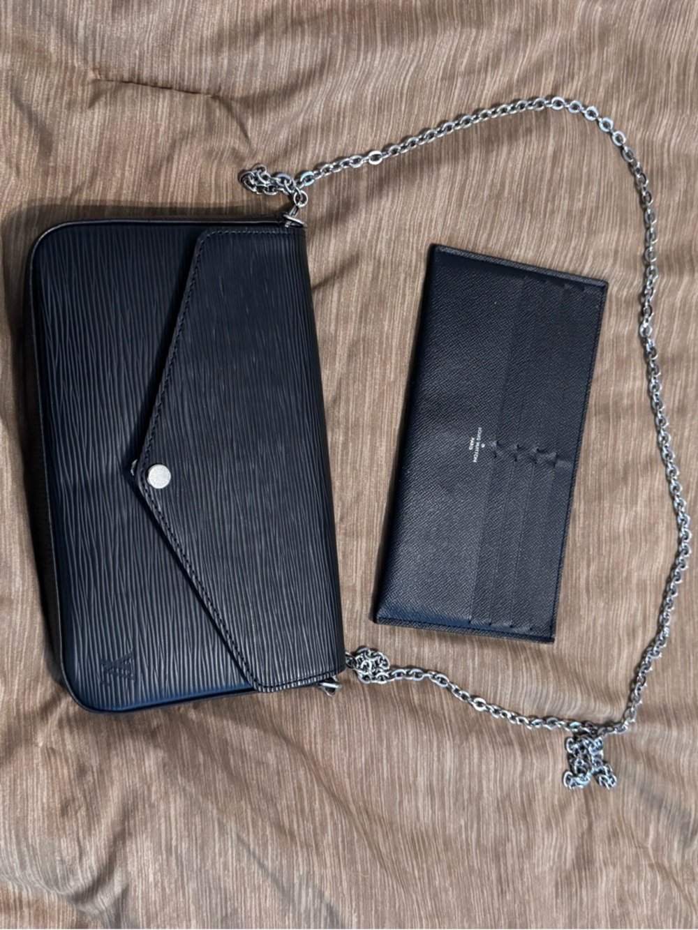 Louis Vuitton Epi Leather Felicie Pochette - Picture 4 of 9